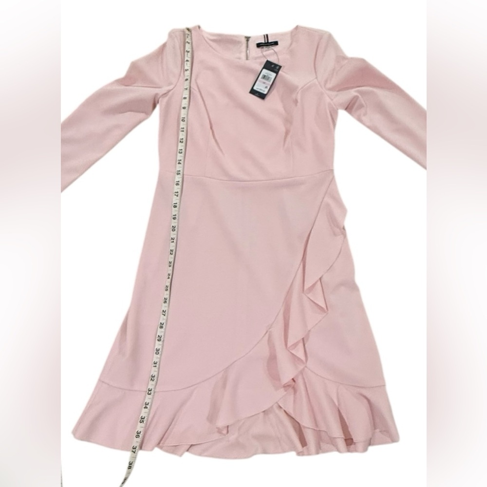 NWT. Tommy Hilfiger dress. Size 10. Zipper in back. - Picture 4 of 9